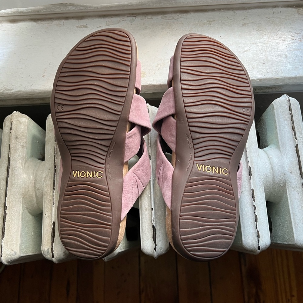 Nwob Vionic Women's Juno Slide Sandals - image 4